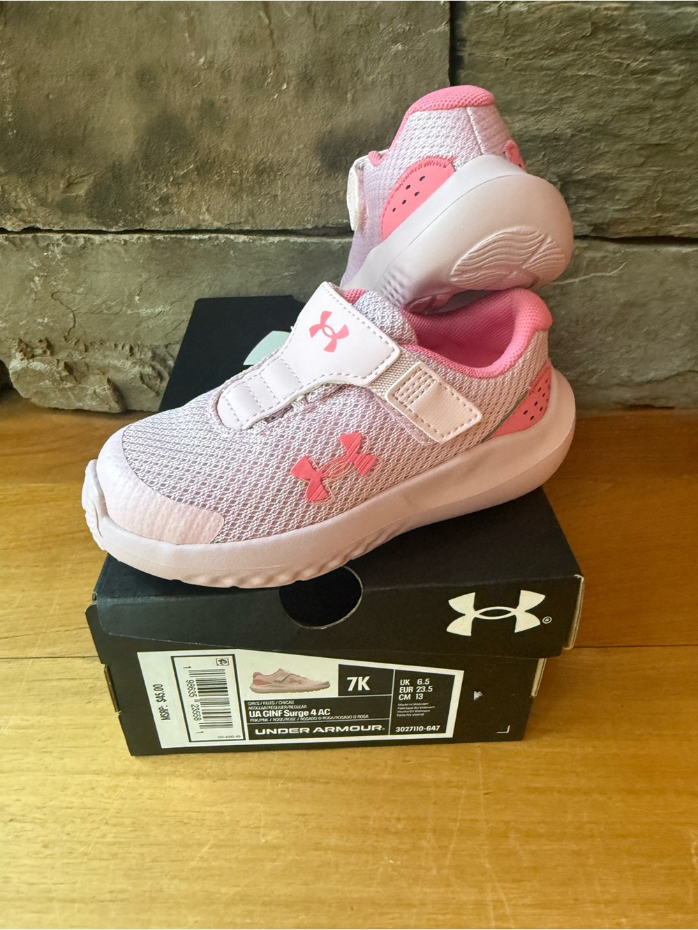 NIB/New Under Armour Toddler Girls Pink Surge 4 AC Athletic Shoes Size 7K
